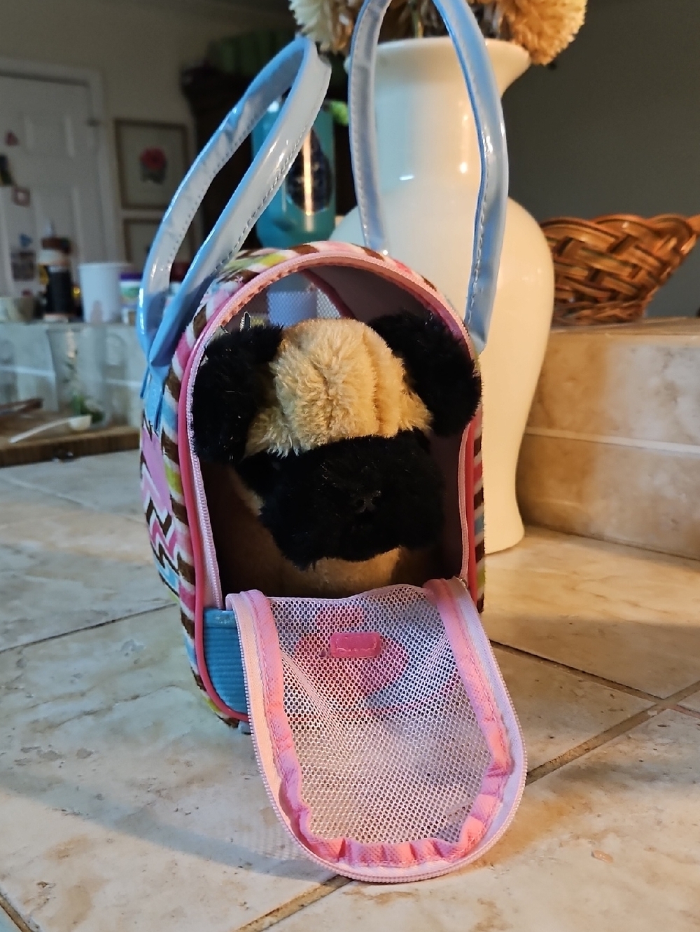 Pucci Pups Pug & Carrying Case